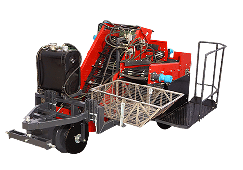 Tafe Combine Harvester Potato Harvester with 41-50 HP Range & Has Combine Harvester Type