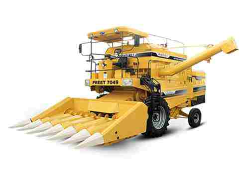 Preet Combine Harvester 7049 with 21-30 HP Range & Has Combine Harvester Type