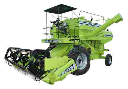 Preet Combine Harvester 749 with 21-30 HP Range & Has Combine Harvester Type