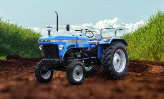 Standard Tractors Tractor