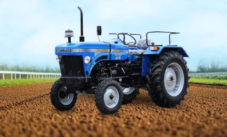 Standard Tractors Tractor