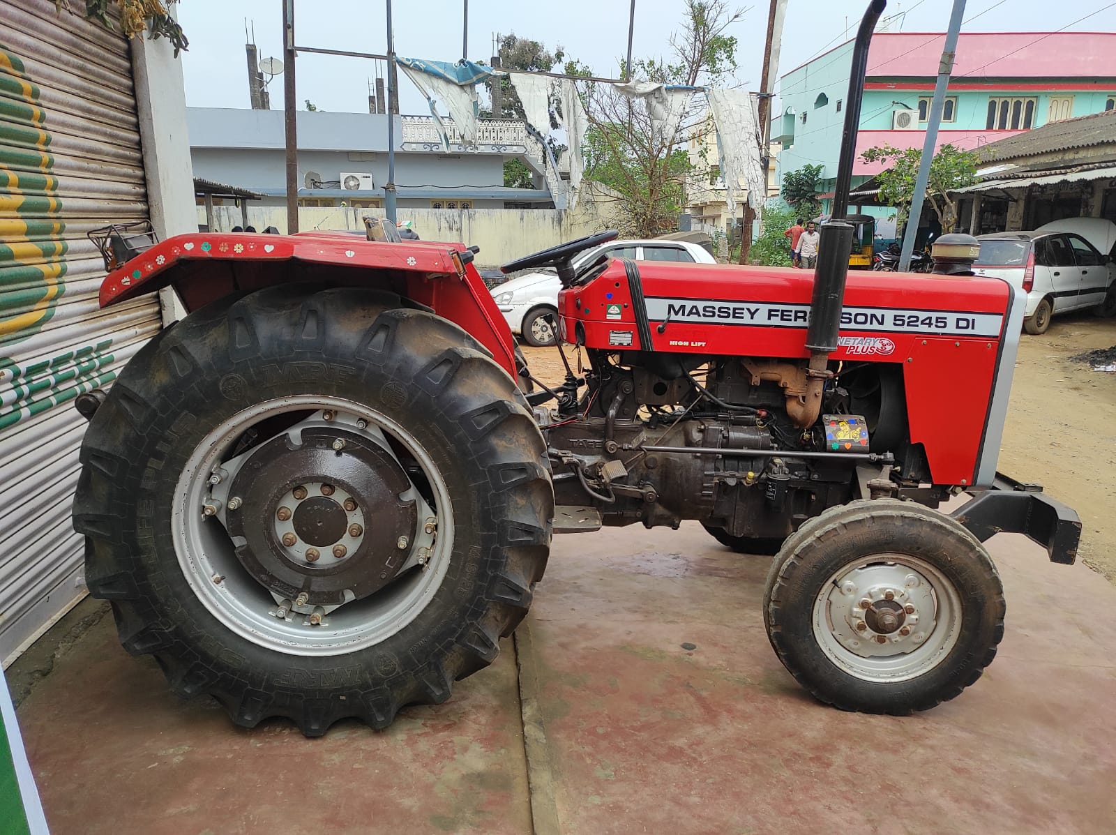 Massey Ferguson