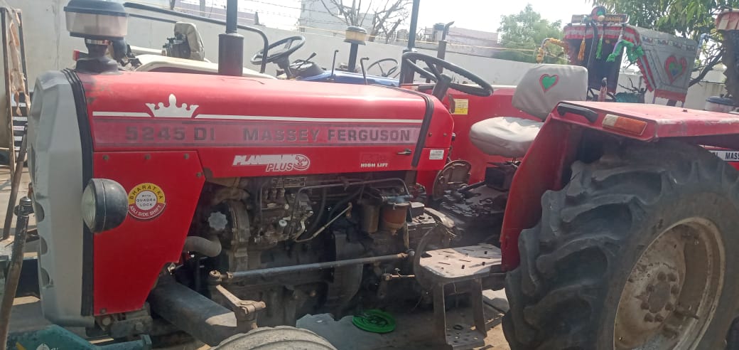 Massey Ferguson