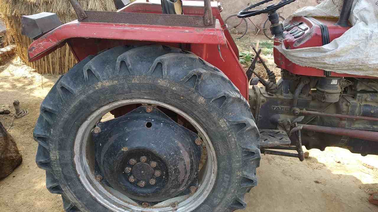 Massey Ferguson 241 DI Planetary Plus Crown series