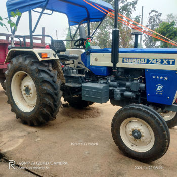 Swaraj 742 XT